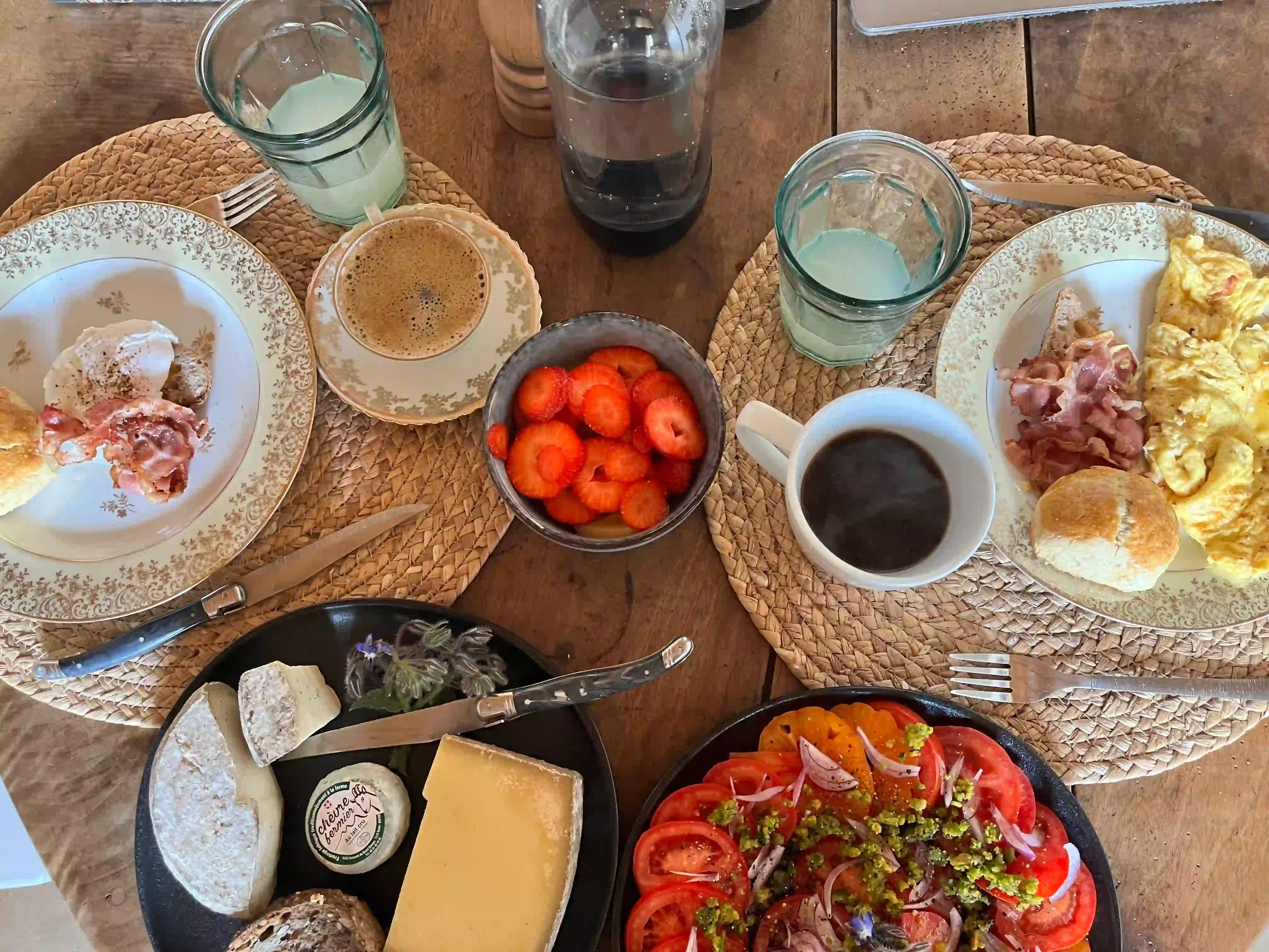 image of local produce for a grocery store